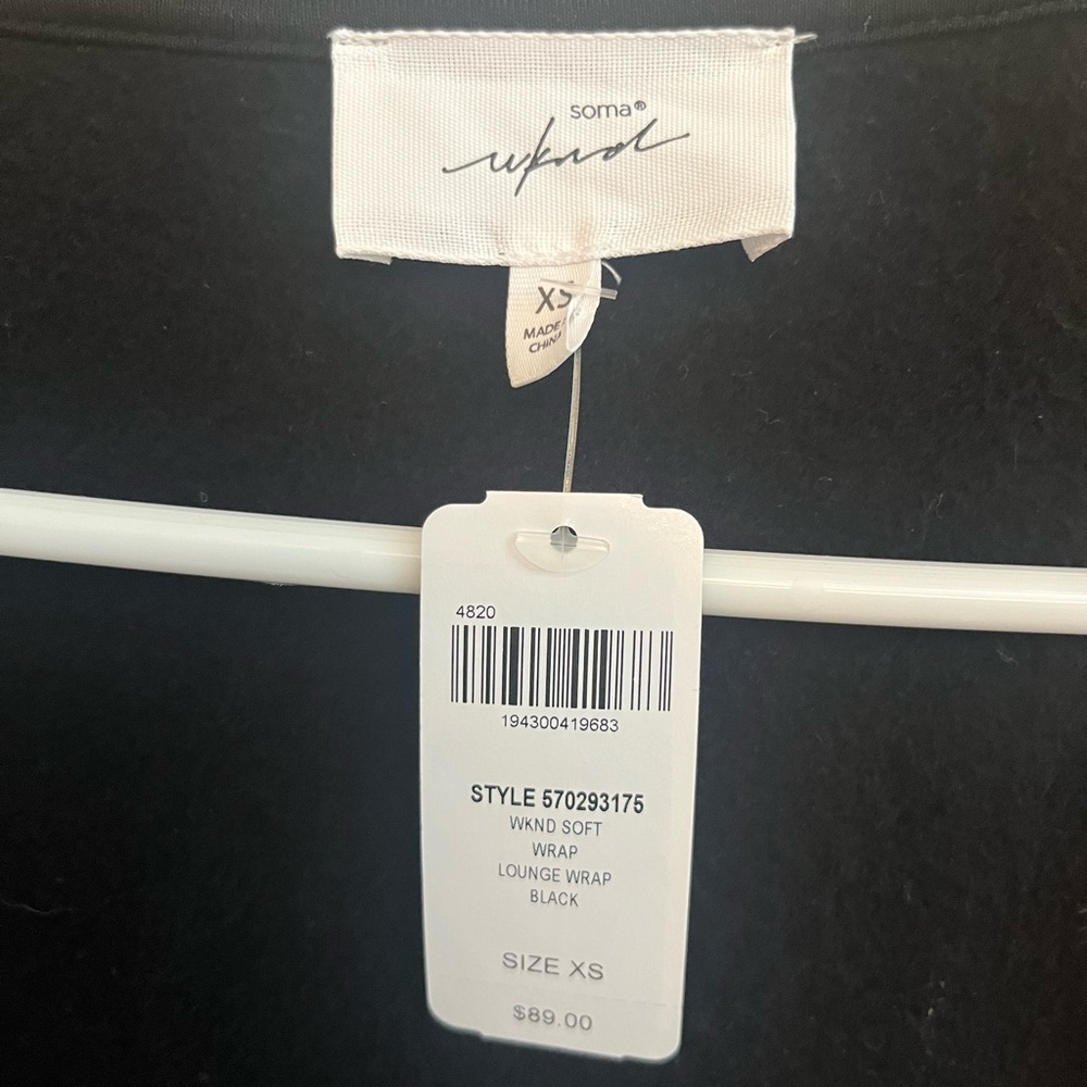 Soma sweatshirt cardigan.